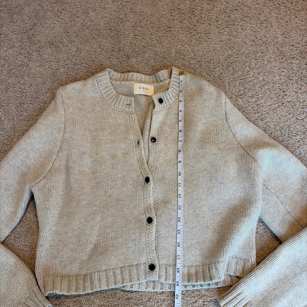 Dissh Foster Chalk Beige Wool Blend Cardigan Sweater Button Down Size Medium - Picture 3 of 7